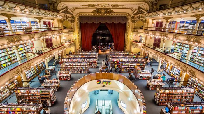 Buenos Aires: la ciudad donde el deseo camina por avenidas infinitas. Recomiendo Pirque, Travel, Nat Geo, Sernatur, Biblioteca Ateneo Grand Splendid.